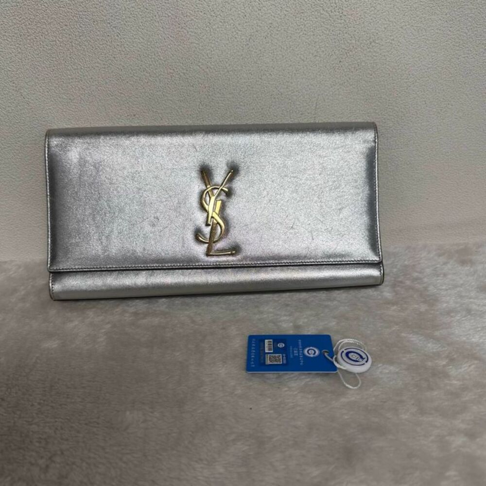 Saint Laurent Women Pre-Loved Bag Very Good Condition